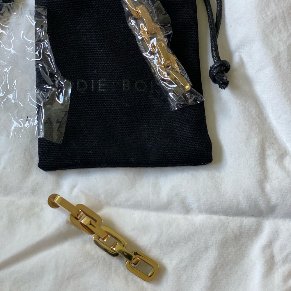 Gorgeous chain drop earrings